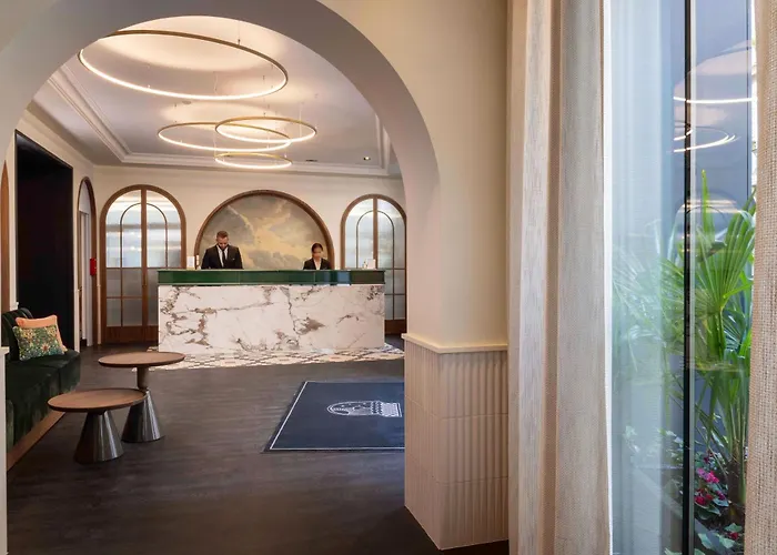 Hotel Grand Coeur Latin